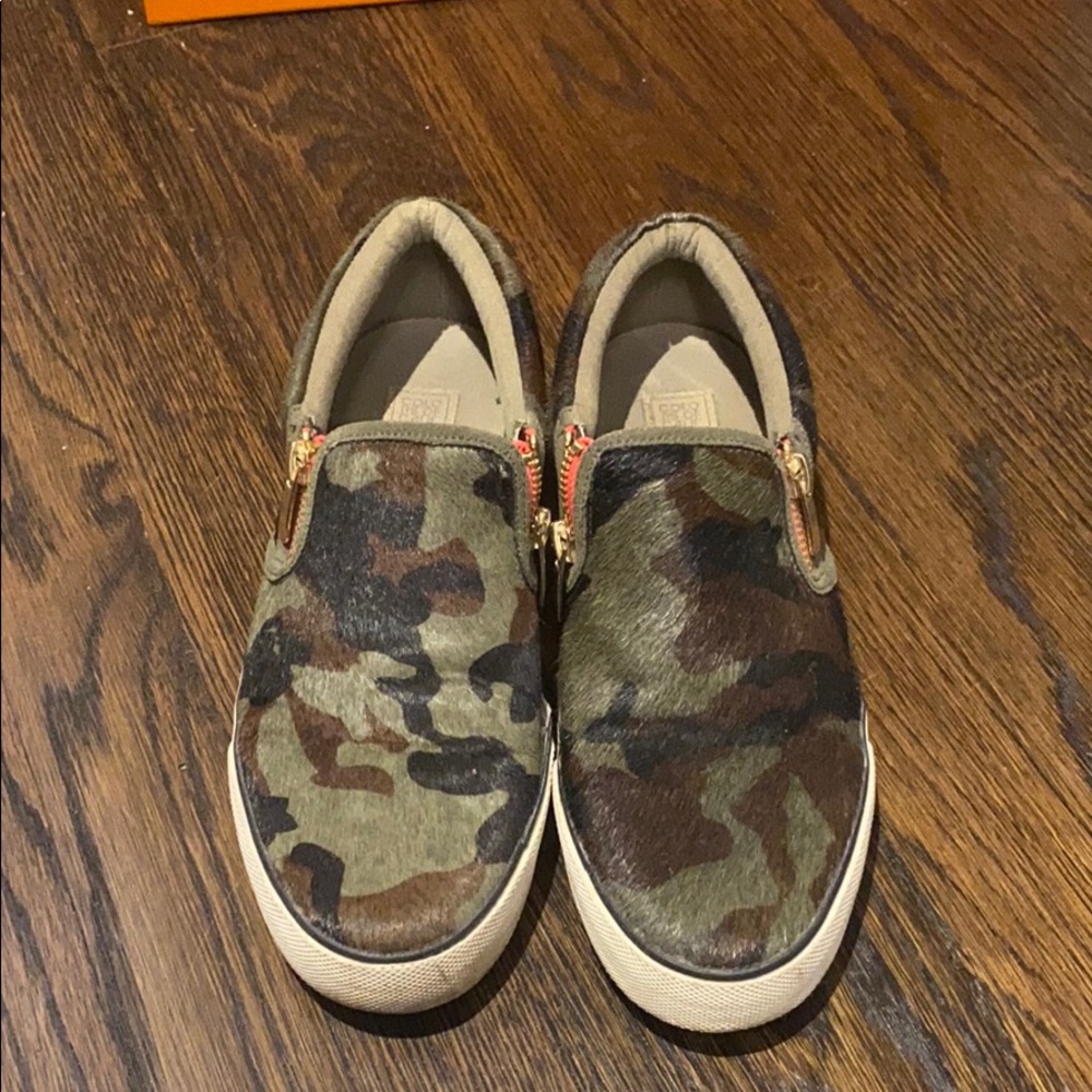 Colors of California: Mohair camo slideon sneakers